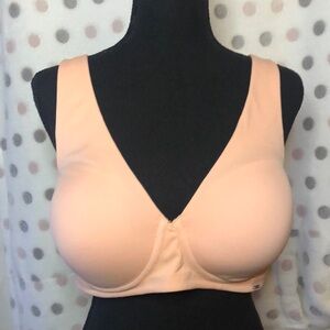 BREEZIES peach colored softly padded comfort bra. Thick adjust straps. Sz 38 C.